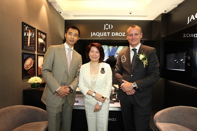 Jaquet Droz, marque du Swatch Group, ouvre sa première boutique à Shangaï.