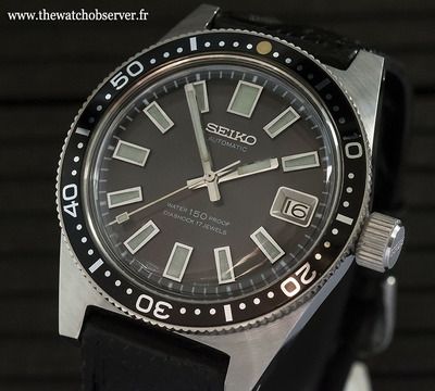 1965 : Seiko dévoile sa première montre de plongée - un modèle ultra séduisant de 38mm de diamètre affichant une étanchéité à 150m. Il est le prélude à une longue série de modèles taillés pour les profondeurs océaniques.