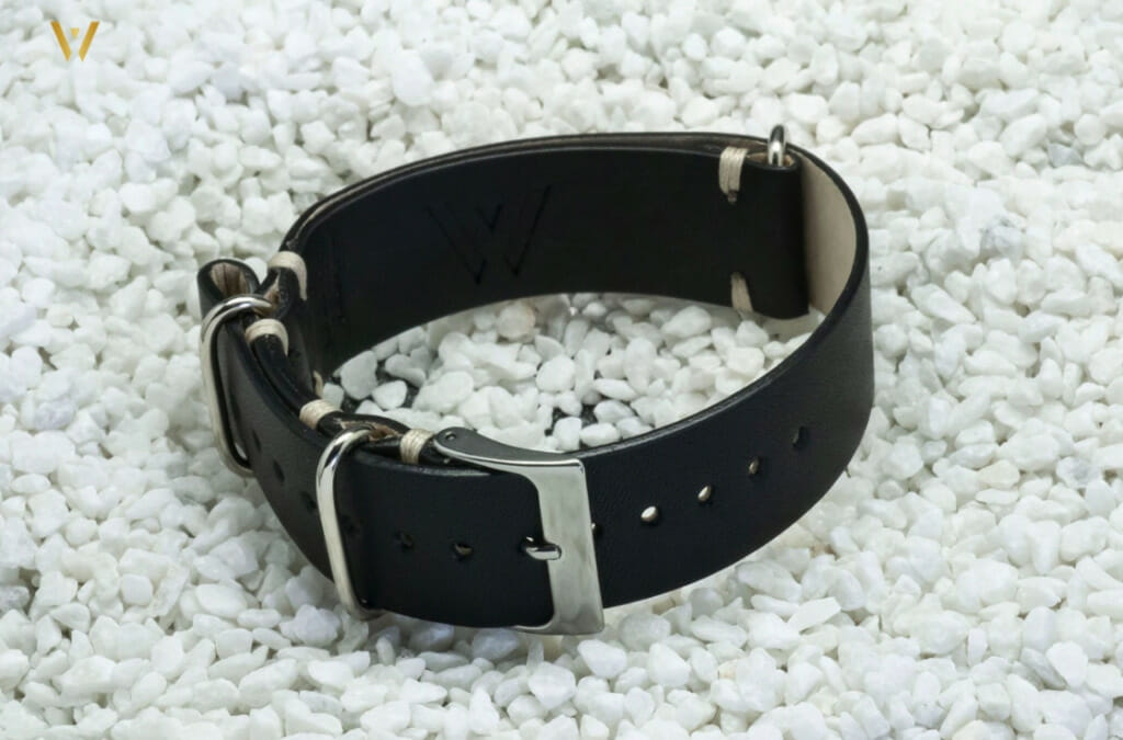 Bracelets de type NATO cuir soldé